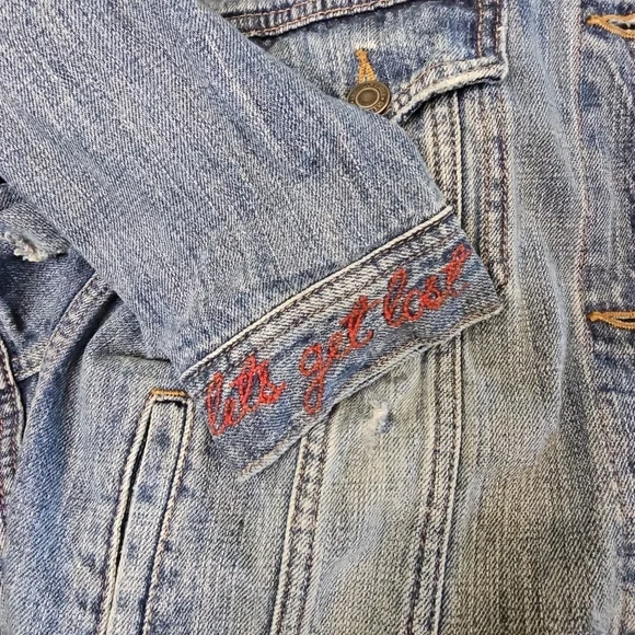 Classic Denim Jacket with Red Floral Detail - Picture 9 of 12